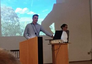 Herr Dr. Paul – Simon Lievertz